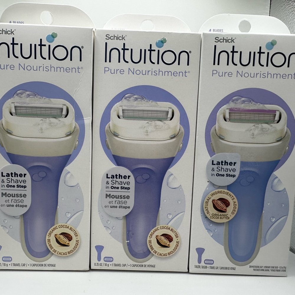 Pure Nourishment Razor with Blue Handle - Picture 5 of 6
